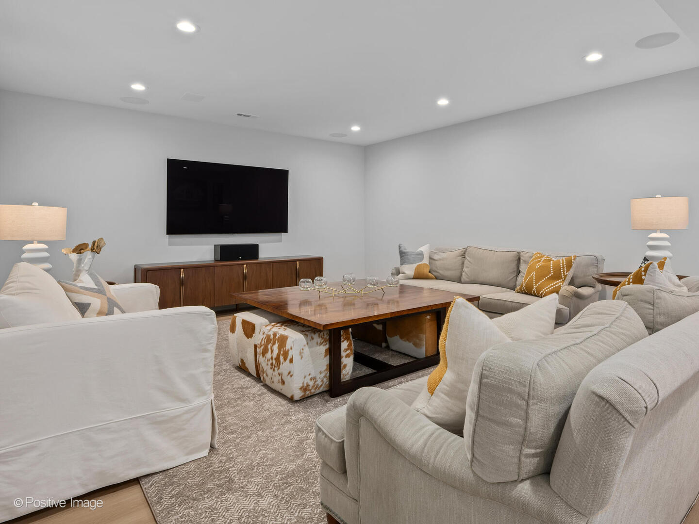 476 W Vallette Street, Elmhurst, IL 60126