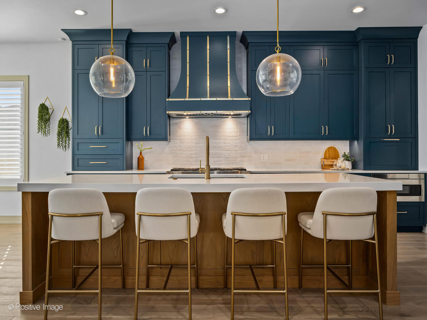 476 W Vallette Street, Elmhurst, IL 60126