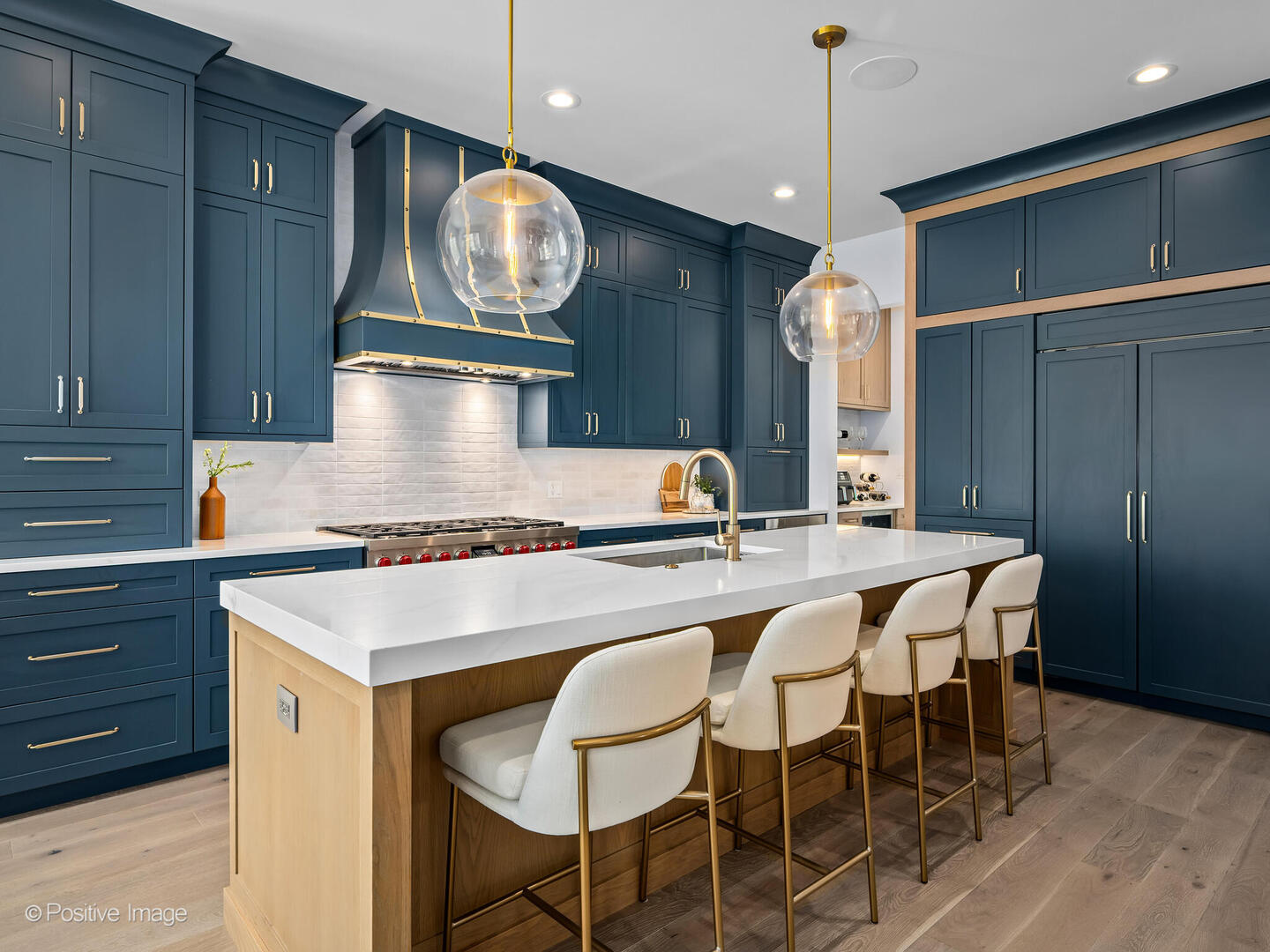 476 W Vallette Street, Elmhurst, IL 60126