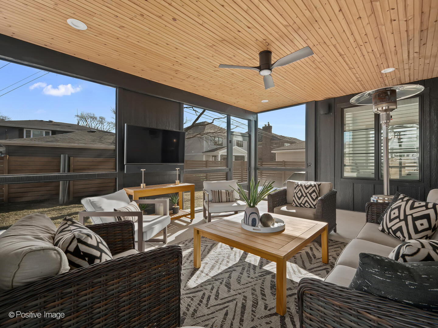 476 W Vallette Street, Elmhurst, IL 60126