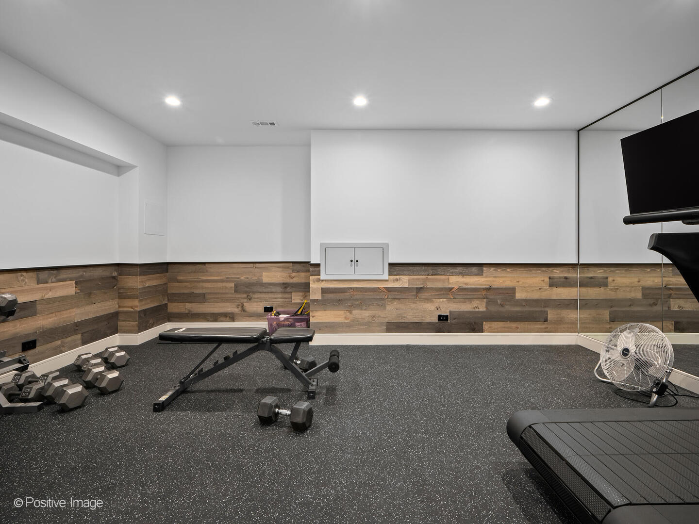 476 W Vallette Street, Elmhurst, IL 60126