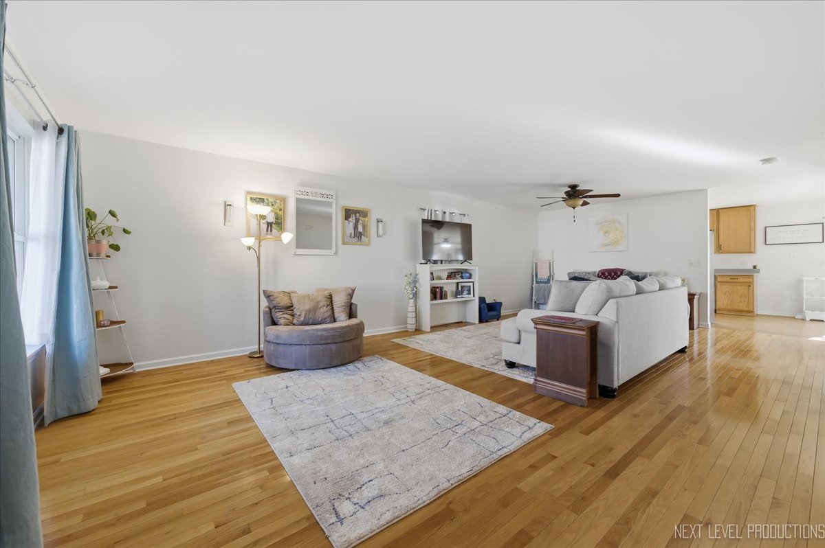 1155 Corrigan Street, Elburn, IL 60119