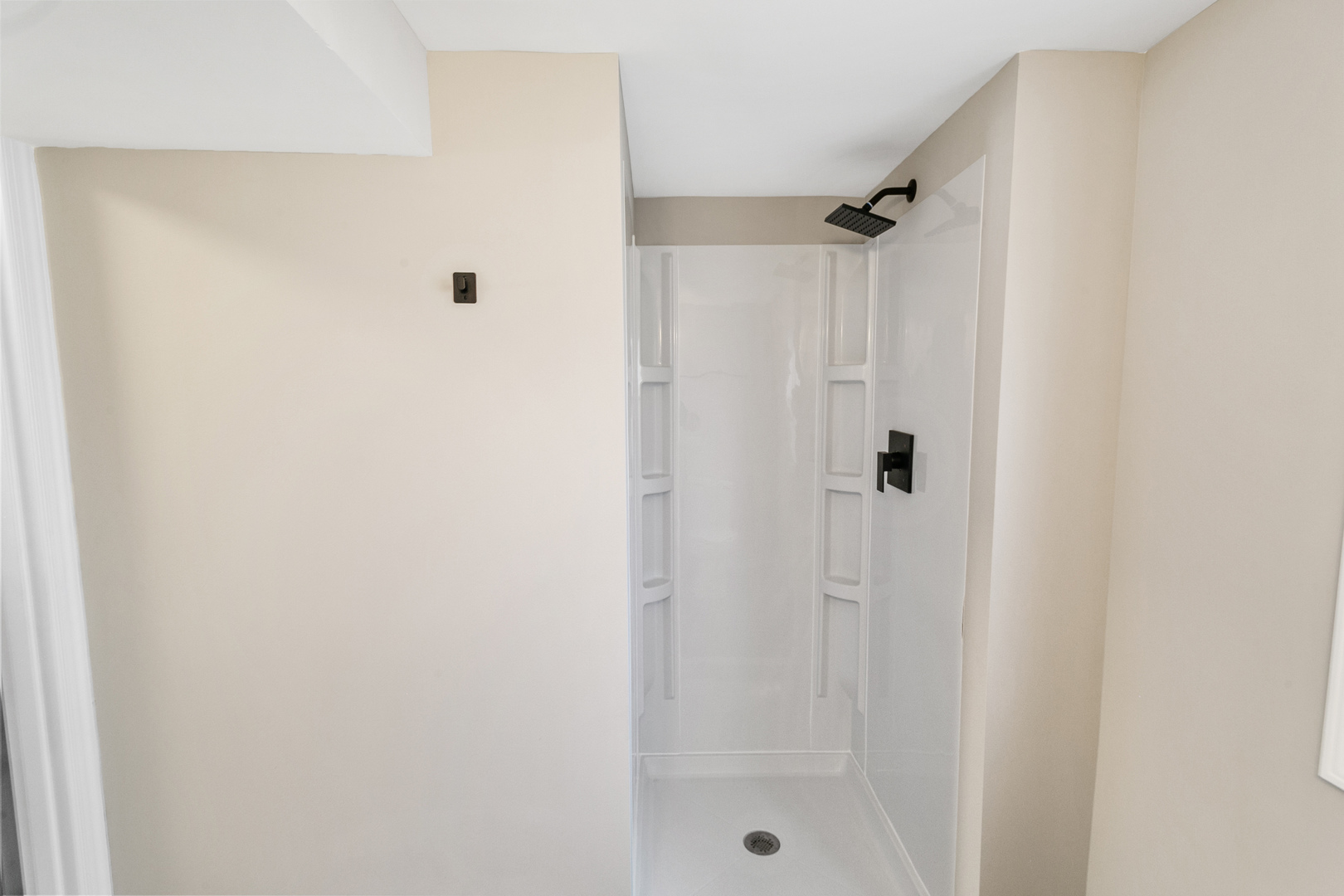 1339 Heather Road, Homewood, IL 60430