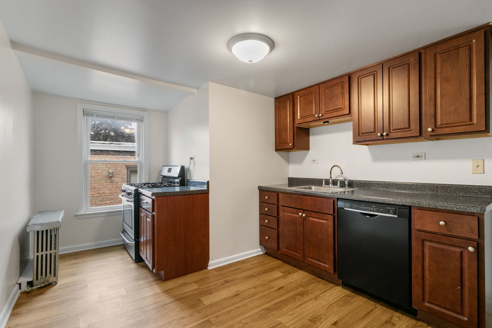 1342 Circle Avenue #2, Forest Park, IL 60130