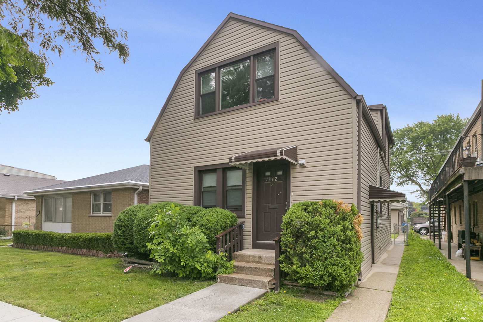 1342 Circle Avenue #2, Forest Park, IL 60130
