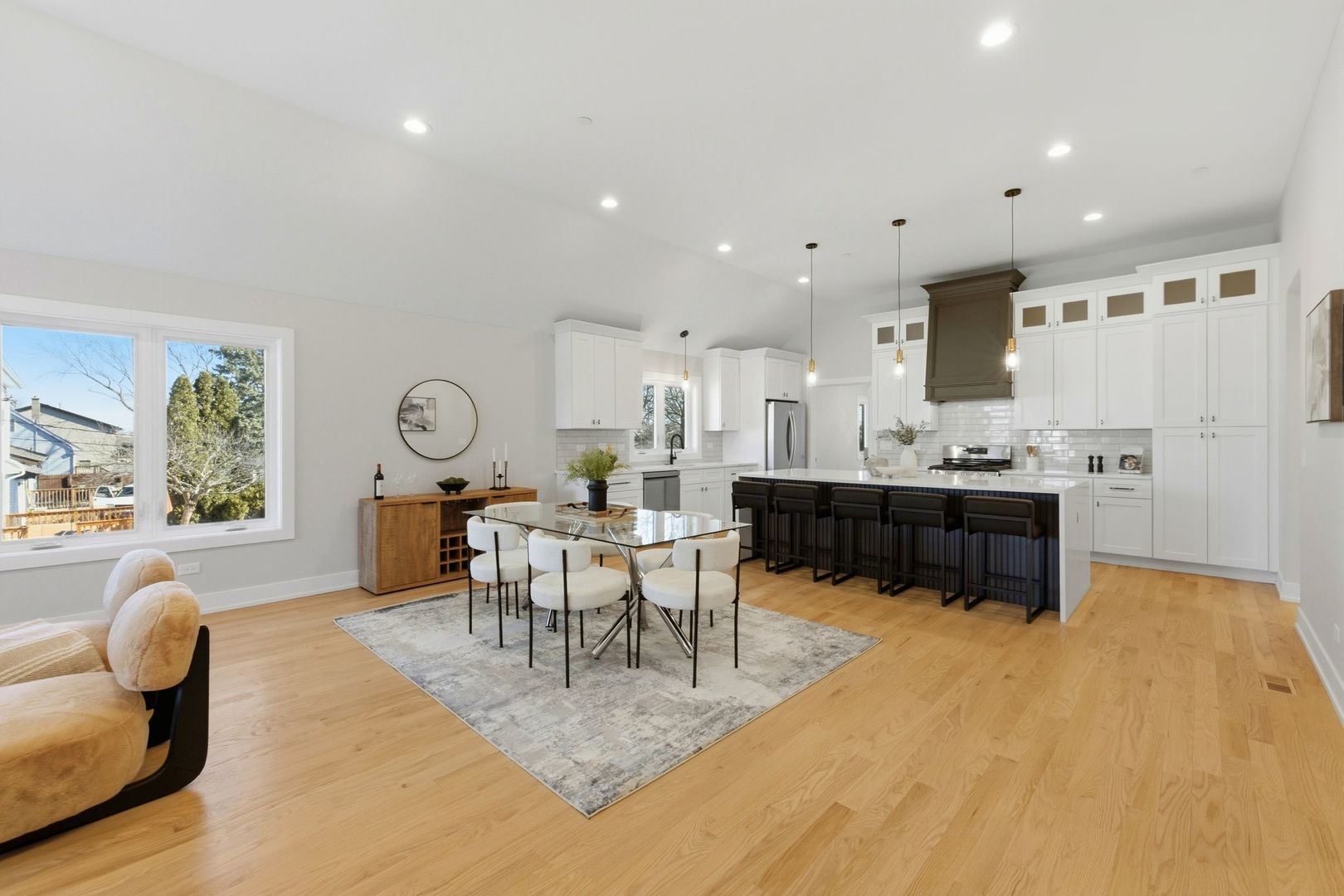 9327 Pleasant Avenue, Tinley Park, IL 60487