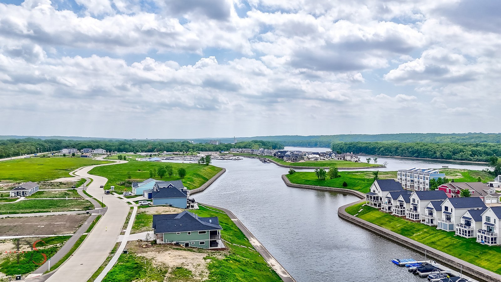 23 Great Loop Drive, Ottawa, IL 61350