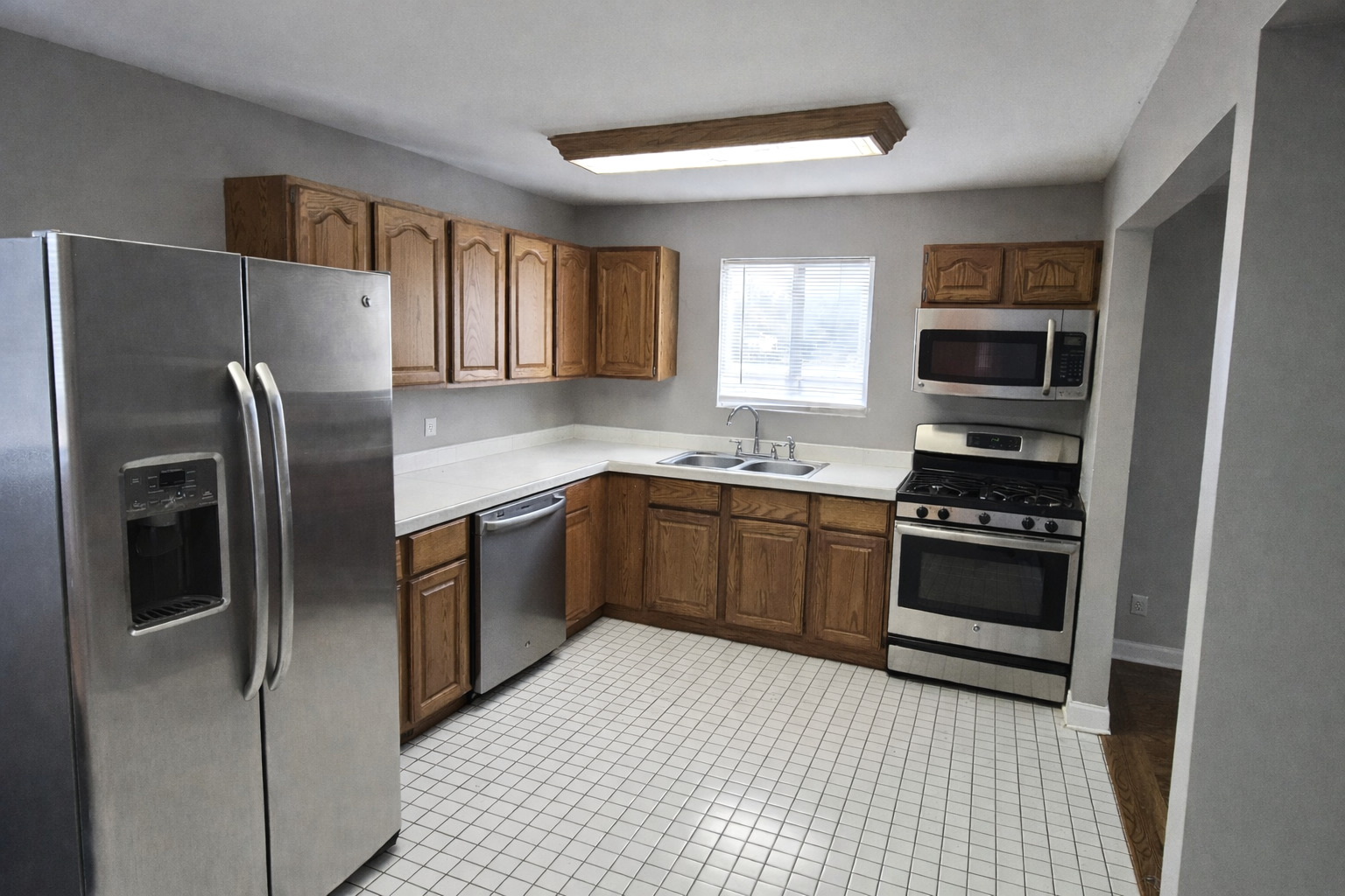 36107 N Green Bay Road, Waukegan, IL 60087