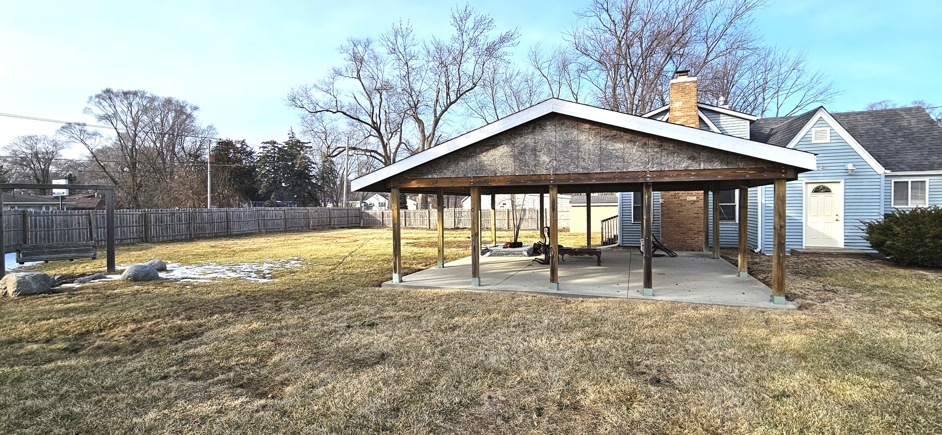 36107 N Green Bay Road, Waukegan, IL 60087