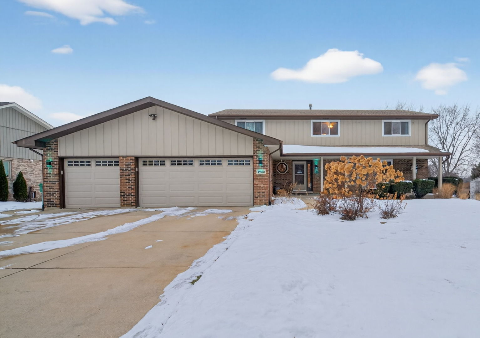 13940 S Teakwood Drive, Homer Glen, IL 60491