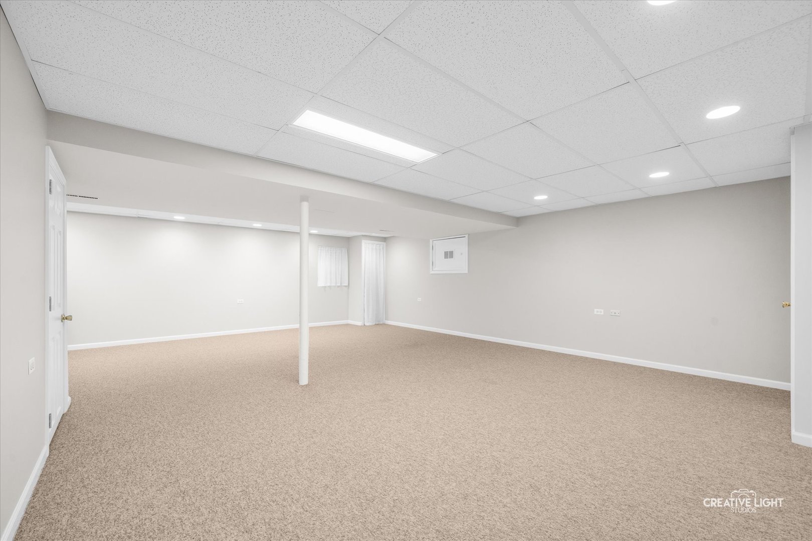 906 Sumter Court, Naperville, IL 60540