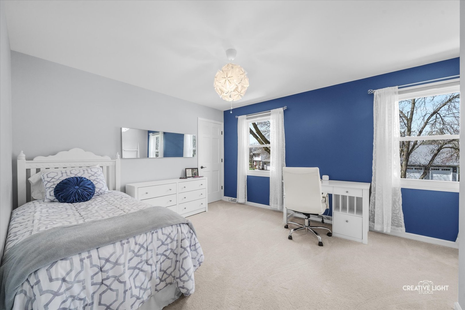 906 Sumter Court, Naperville, IL 60540