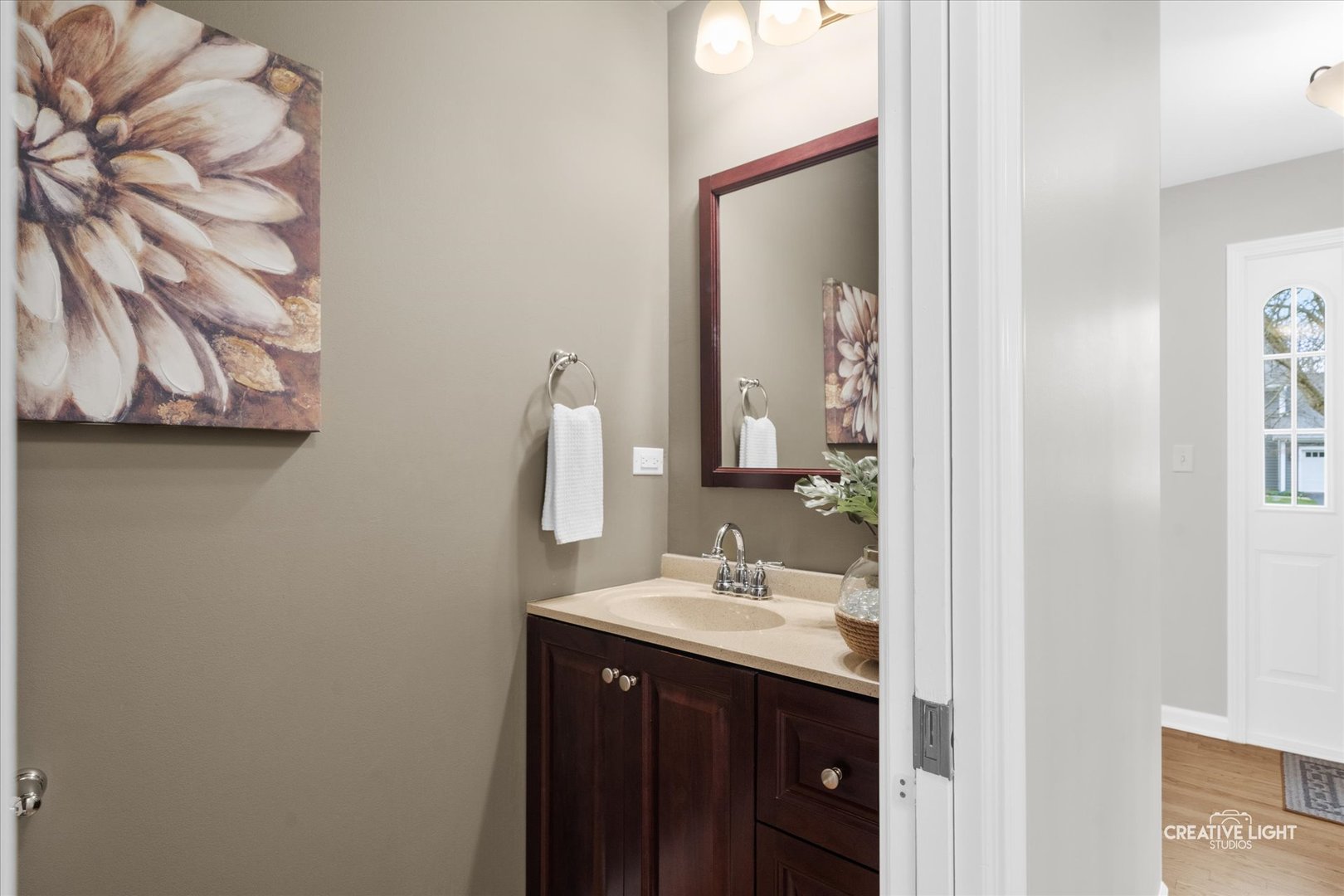 906 Sumter Court, Naperville, IL 60540