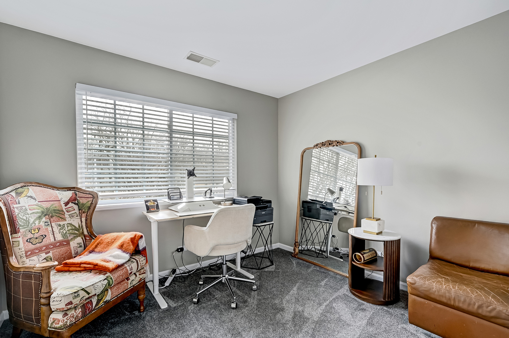 123 Willow Boulevard, Willow Springs, IL 60480