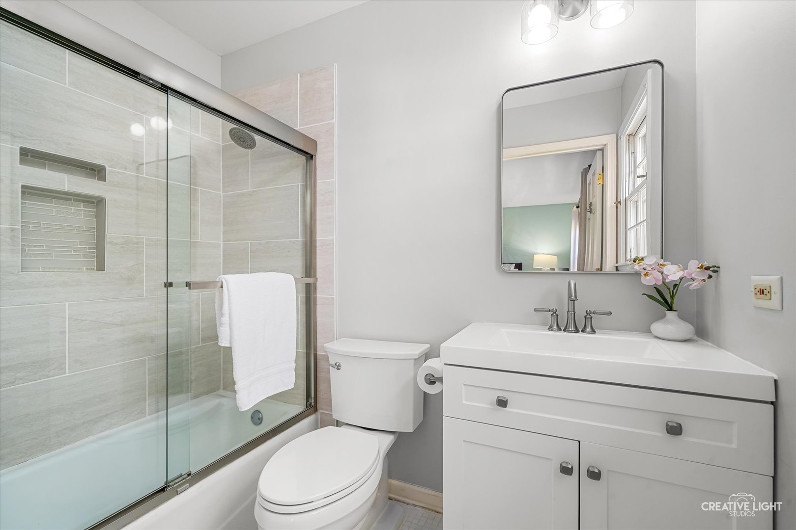 1310 N Carlton Avenue, Wheaton, IL 60187