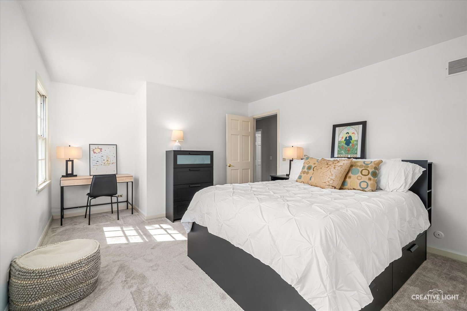 1310 N Carlton Avenue, Wheaton, IL 60187