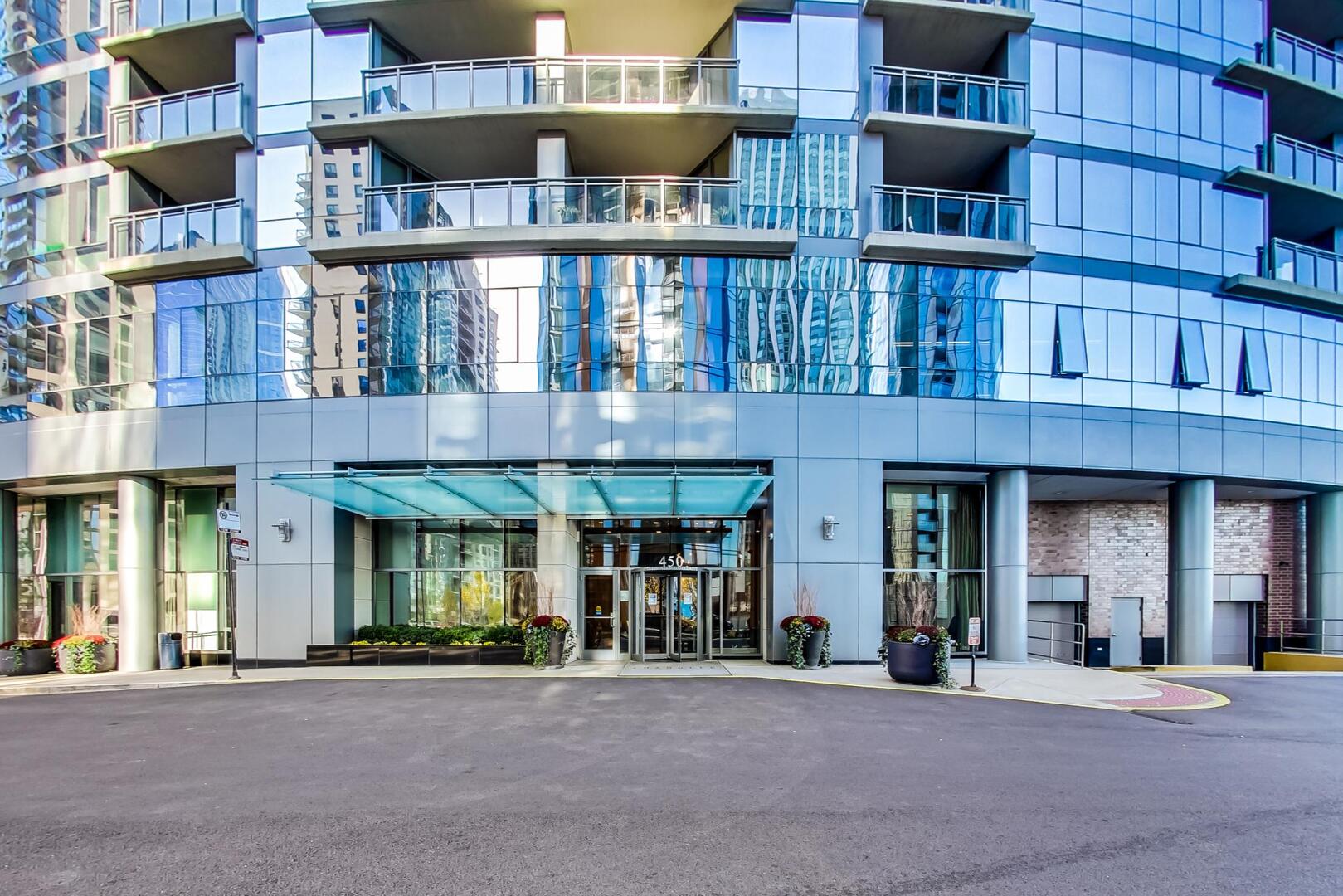 450 E Waterside Drive #2611, Chicago, IL 60601