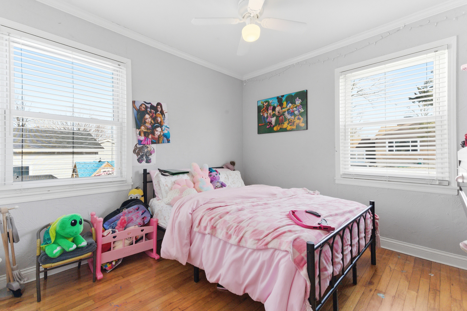 204 Woodlawn Drive, Mundelein, IL 60060