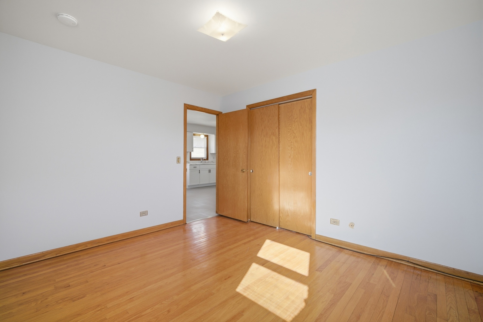 8645 W Summerdale Avenue #2, Chicago, IL 60656