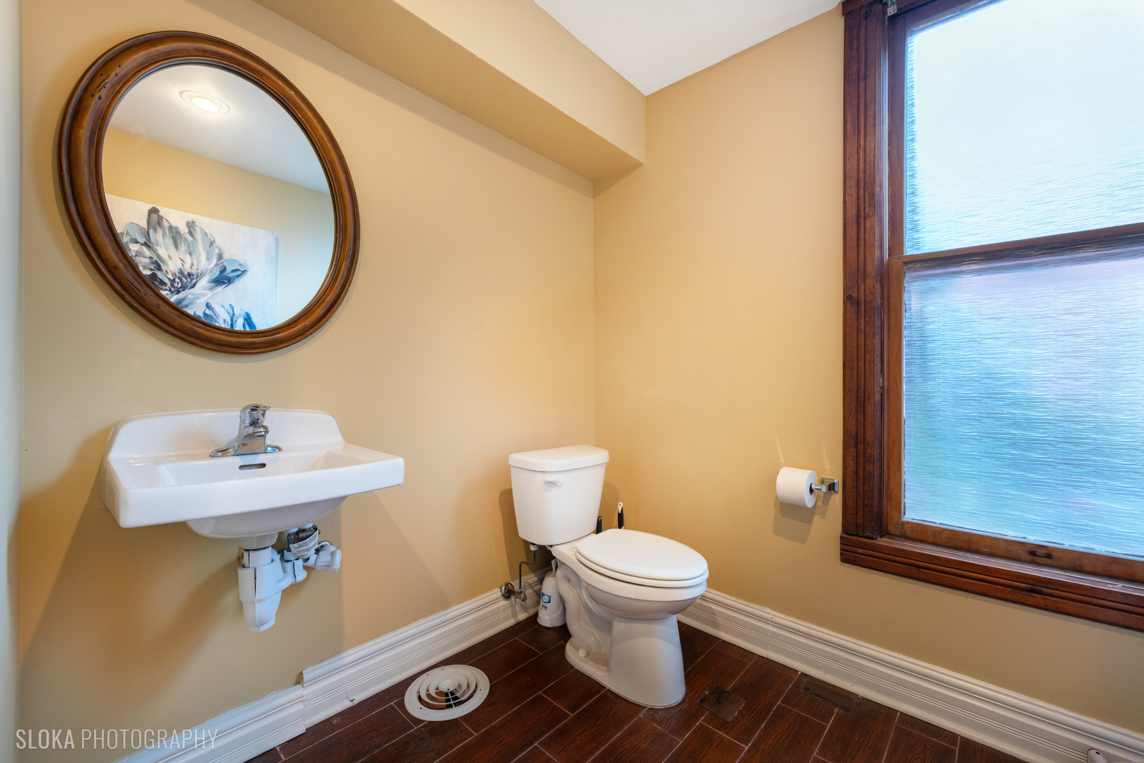 302 S Main Street, Algonquin, IL 60102