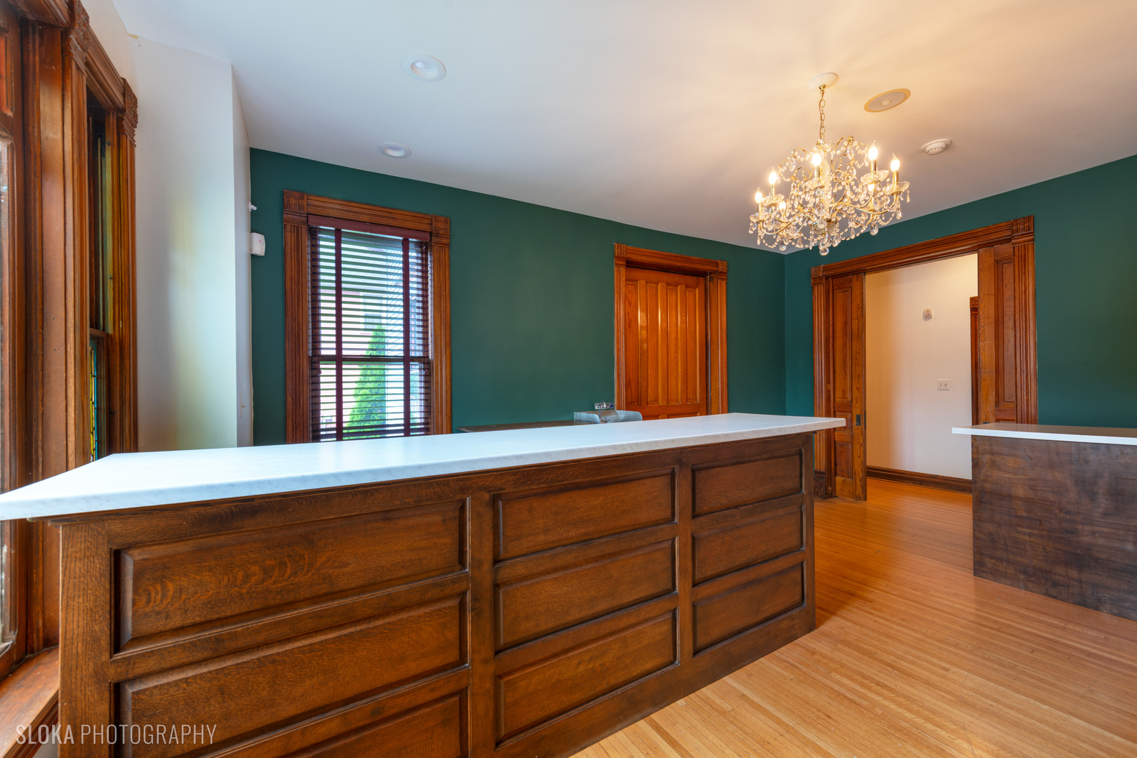 302 S Main Street, Algonquin, IL 60102