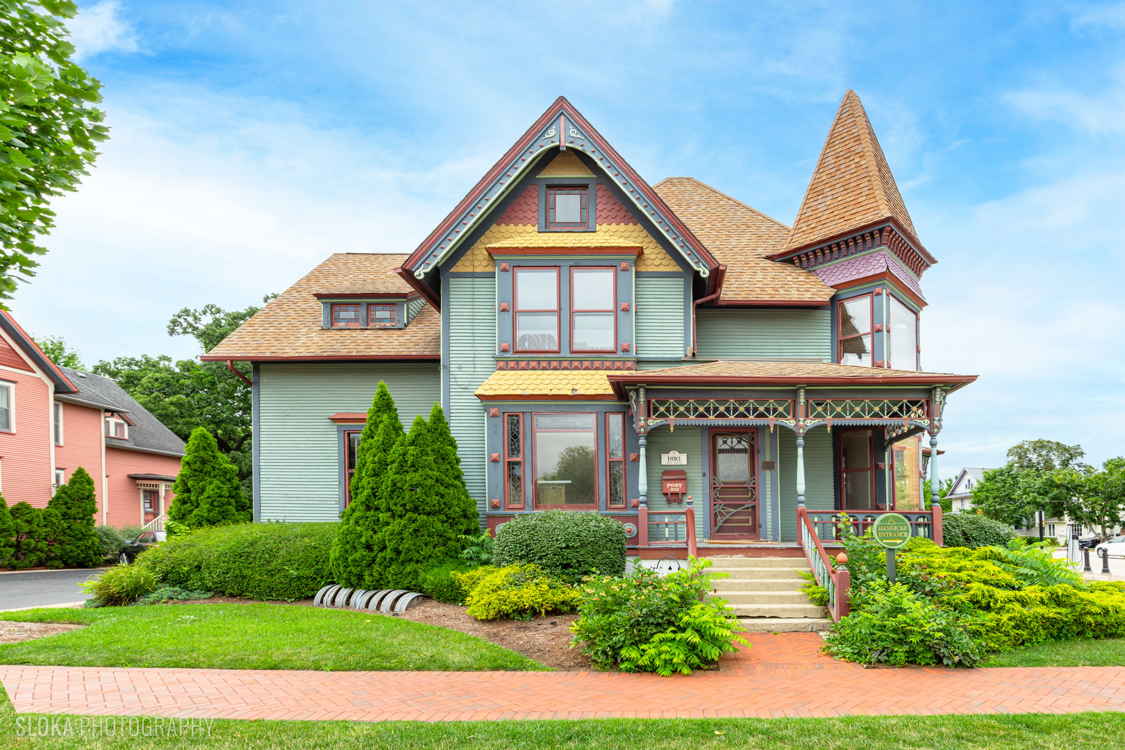 302 S Main Street, Algonquin, IL 60102