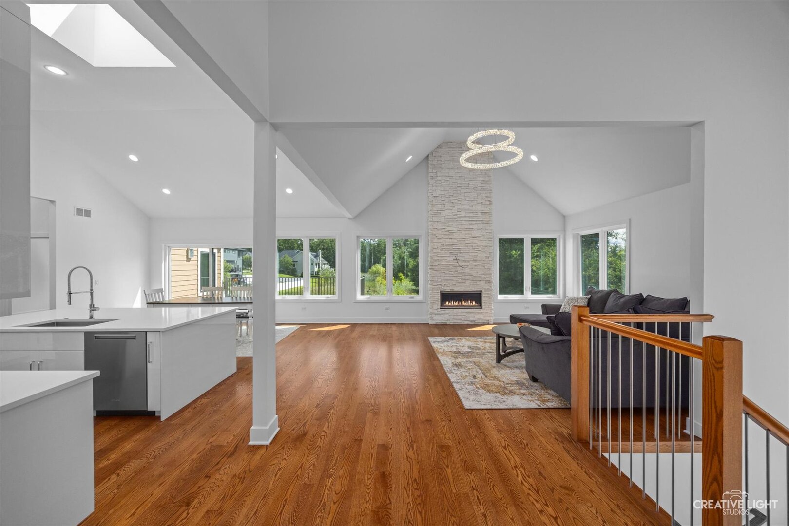 7625 Dunham Road, Woodridge, IL 60517