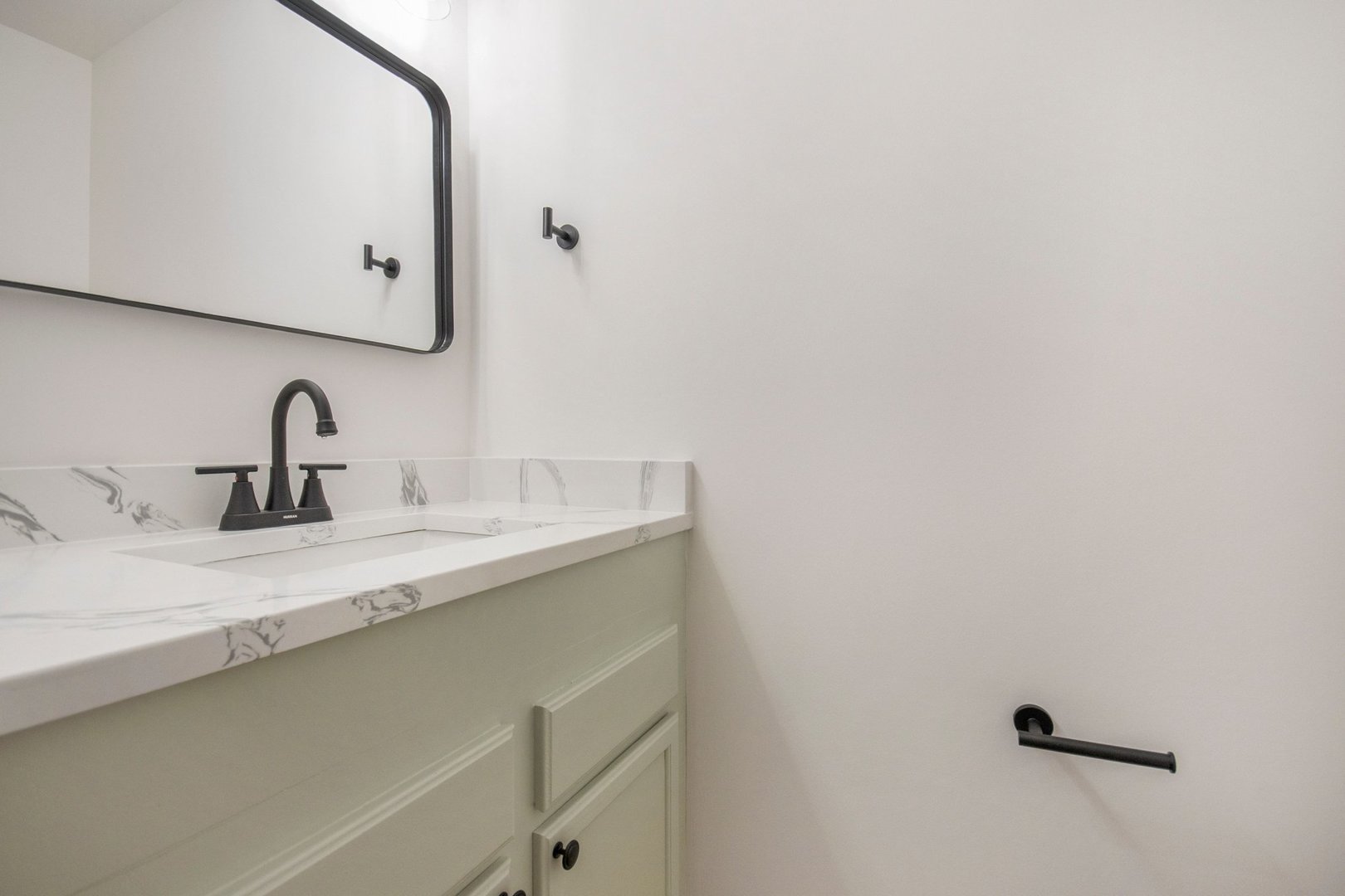 18295 Kirby Drive, Tinley Park, IL 60487