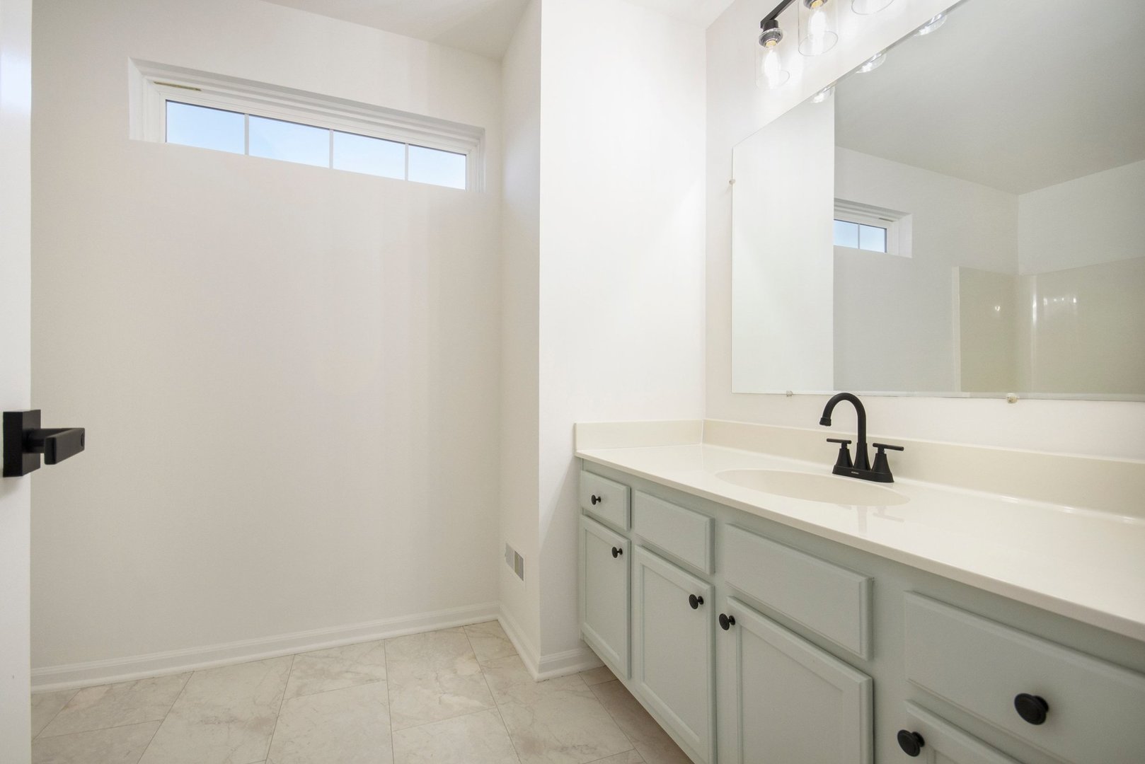 18295 Kirby Drive, Tinley Park, IL 60487