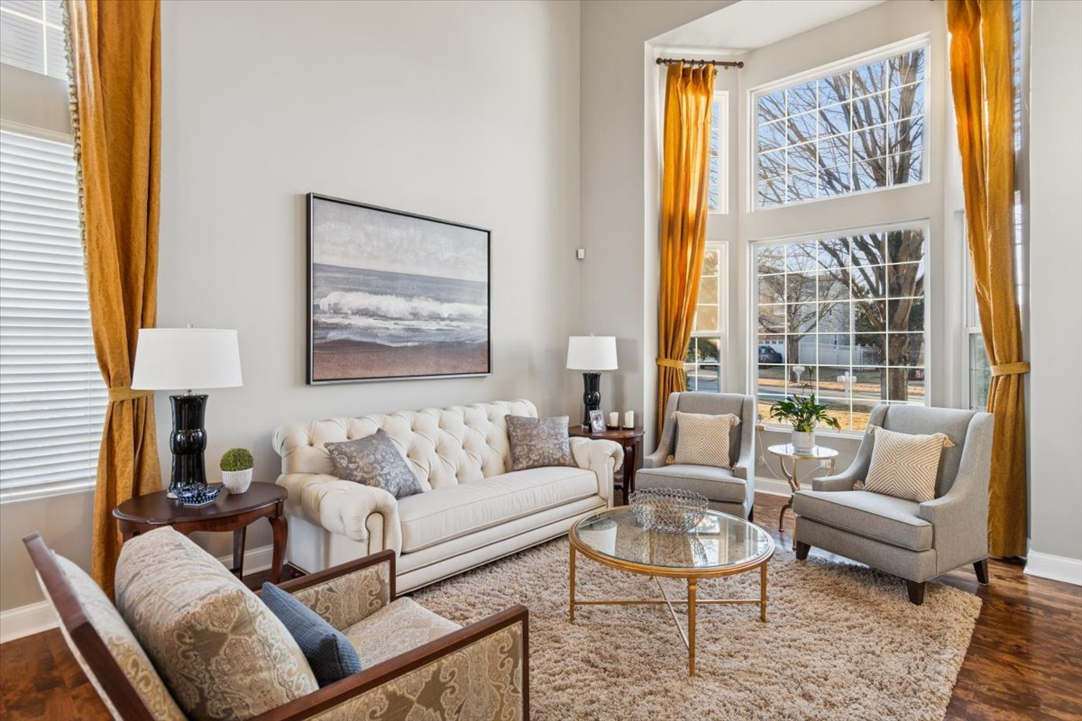 11823 Wolf Creek Lane, Plainfield, IL 60585