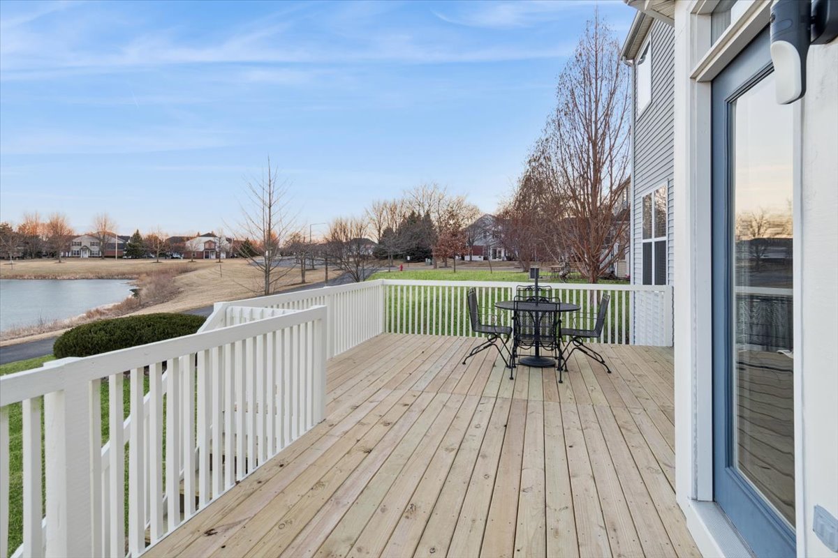 11823 Wolf Creek Lane, Plainfield, IL 60585