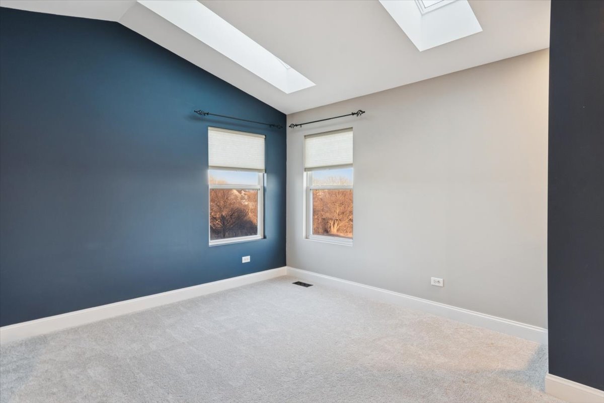 11823 Wolf Creek Lane, Plainfield, IL 60585