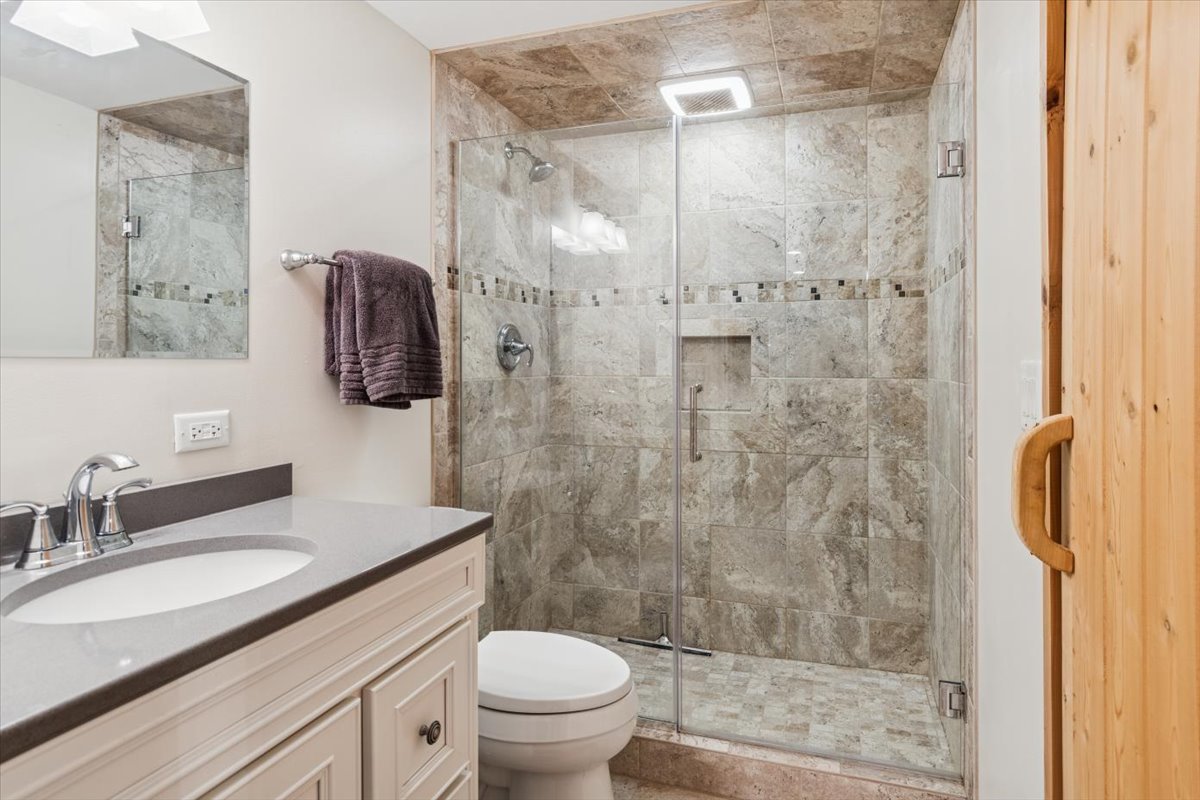 11823 Wolf Creek Lane, Plainfield, IL 60585