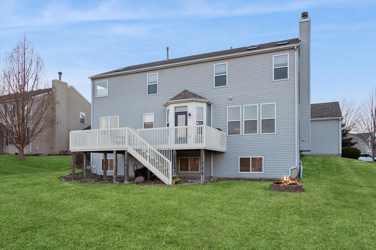 11823 Wolf Creek Lane, Plainfield, IL 60585