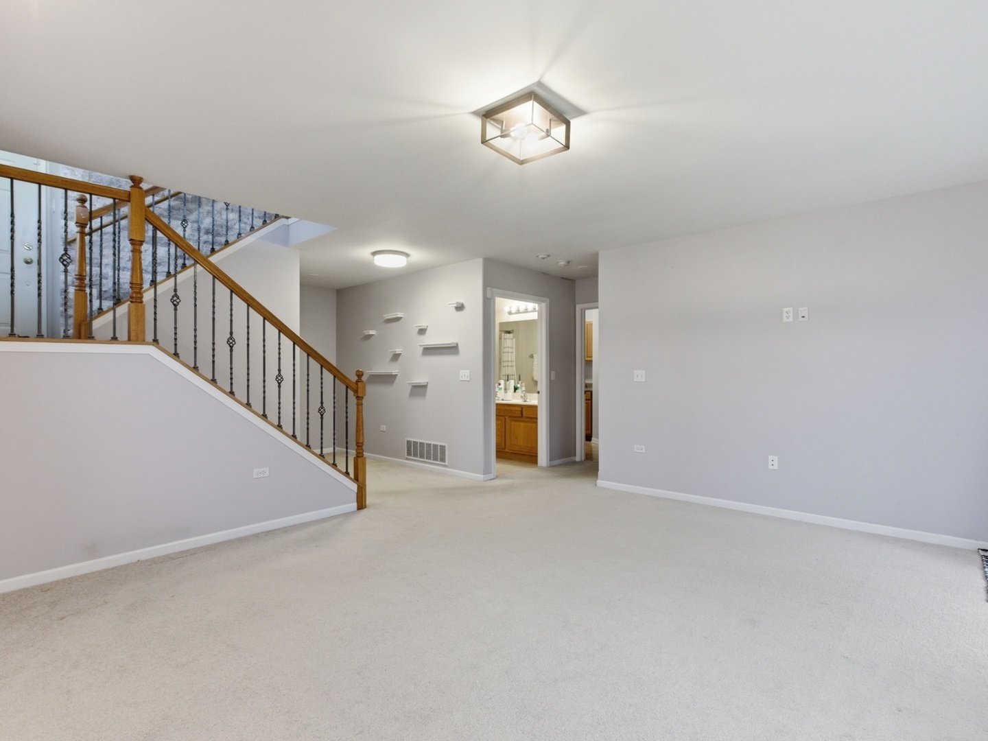 3031 SAGANASHKEE Lane, Naperville, IL 60564