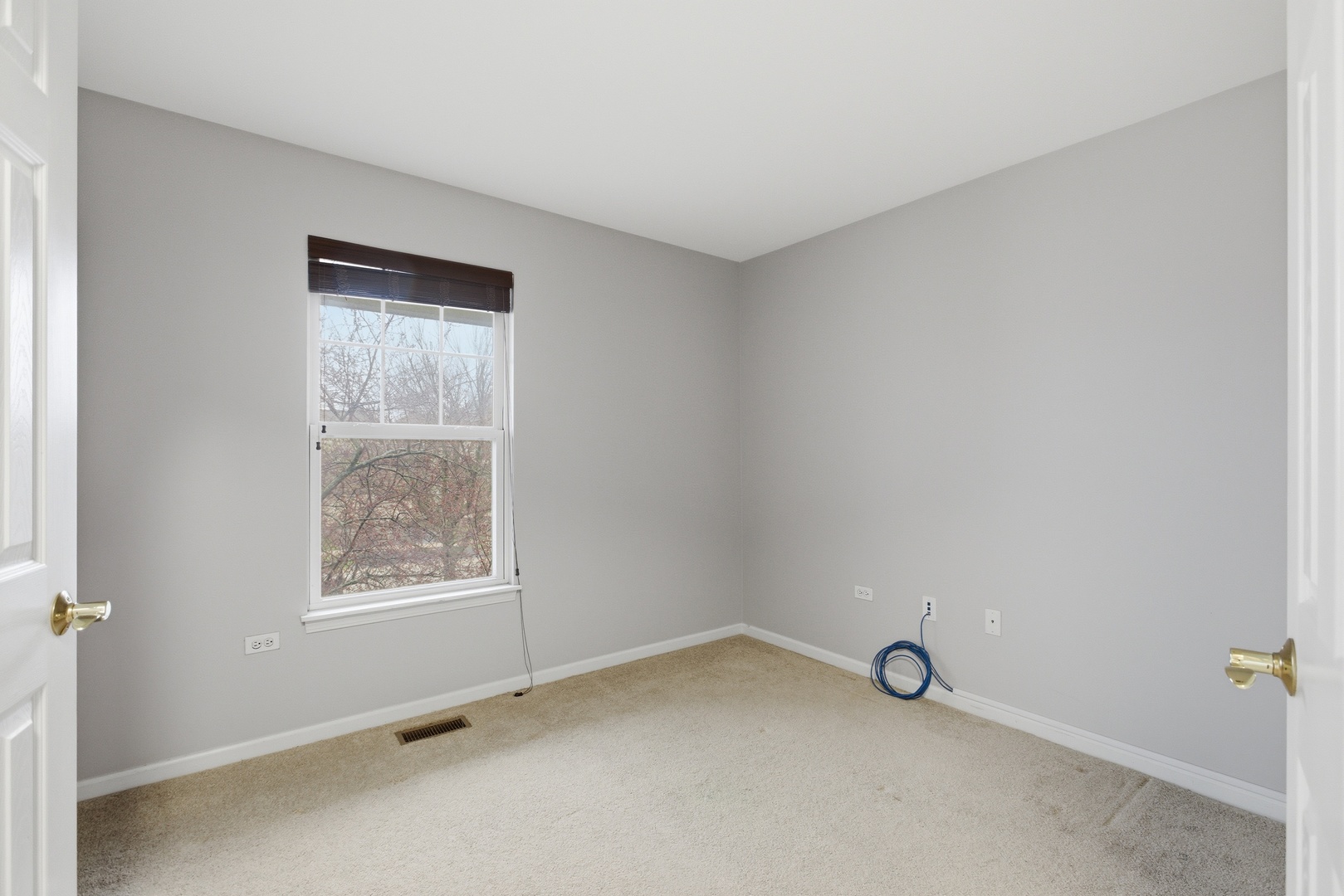 3031 SAGANASHKEE Lane, Naperville, IL 60564