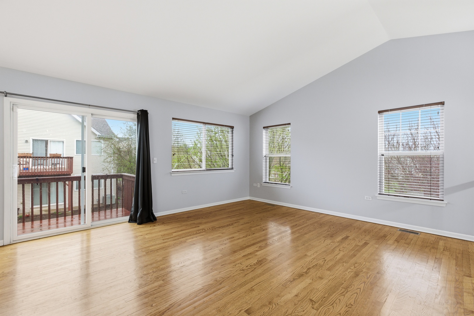 3031 SAGANASHKEE Lane, Naperville, IL 60564