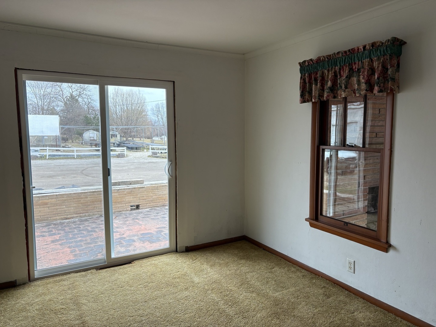 1031 IL Route 173 Highway, Antioch, IL 60002