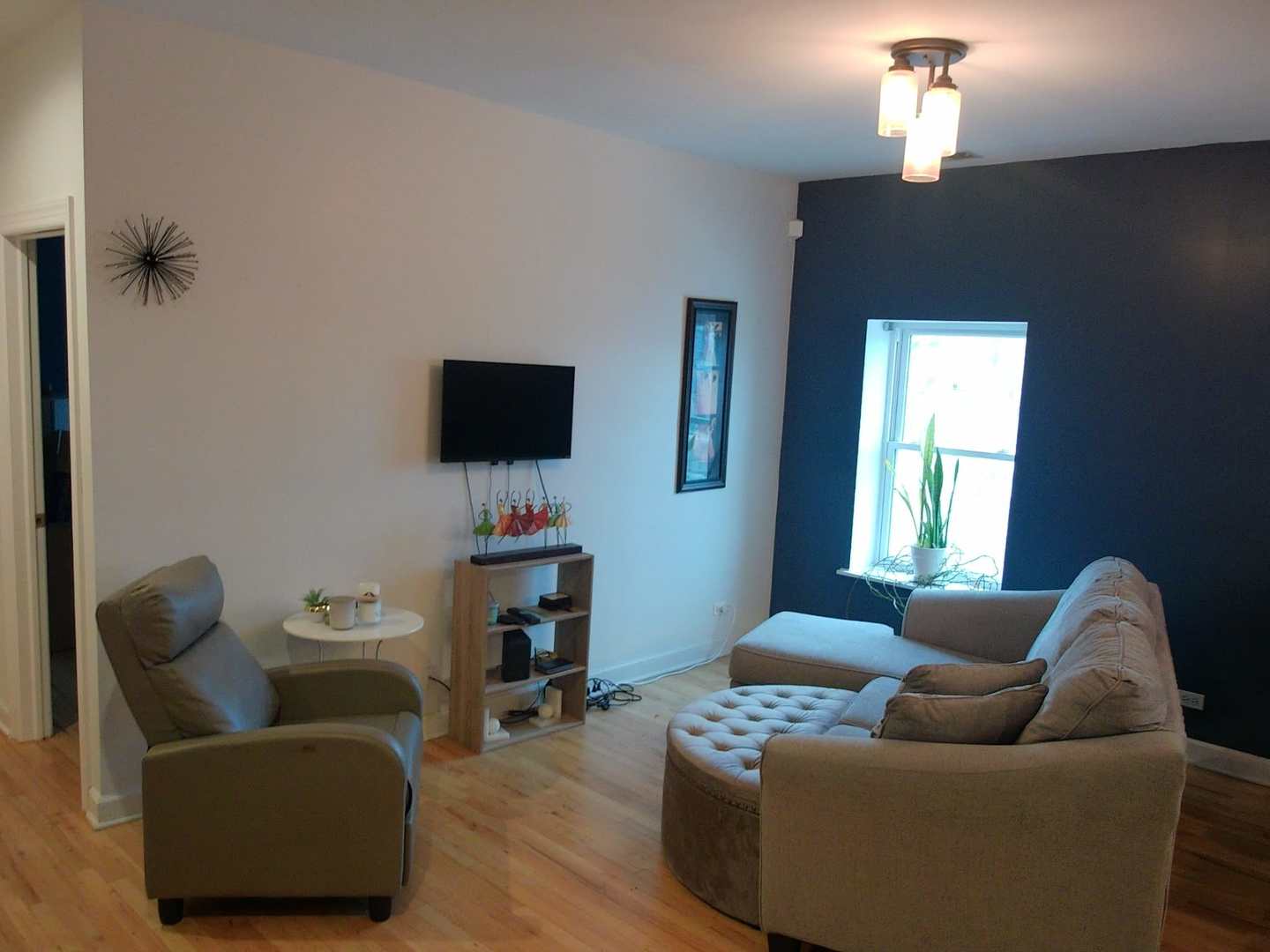 6324 S Kimbark Avenue #405, Chicago, IL 60637