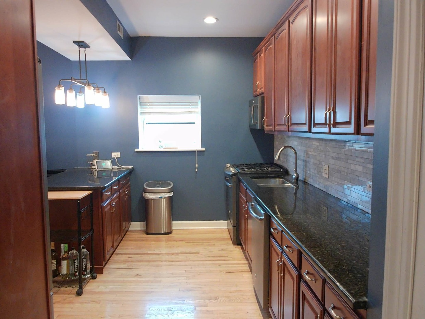 6324 S Kimbark Avenue #405, Chicago, IL 60637