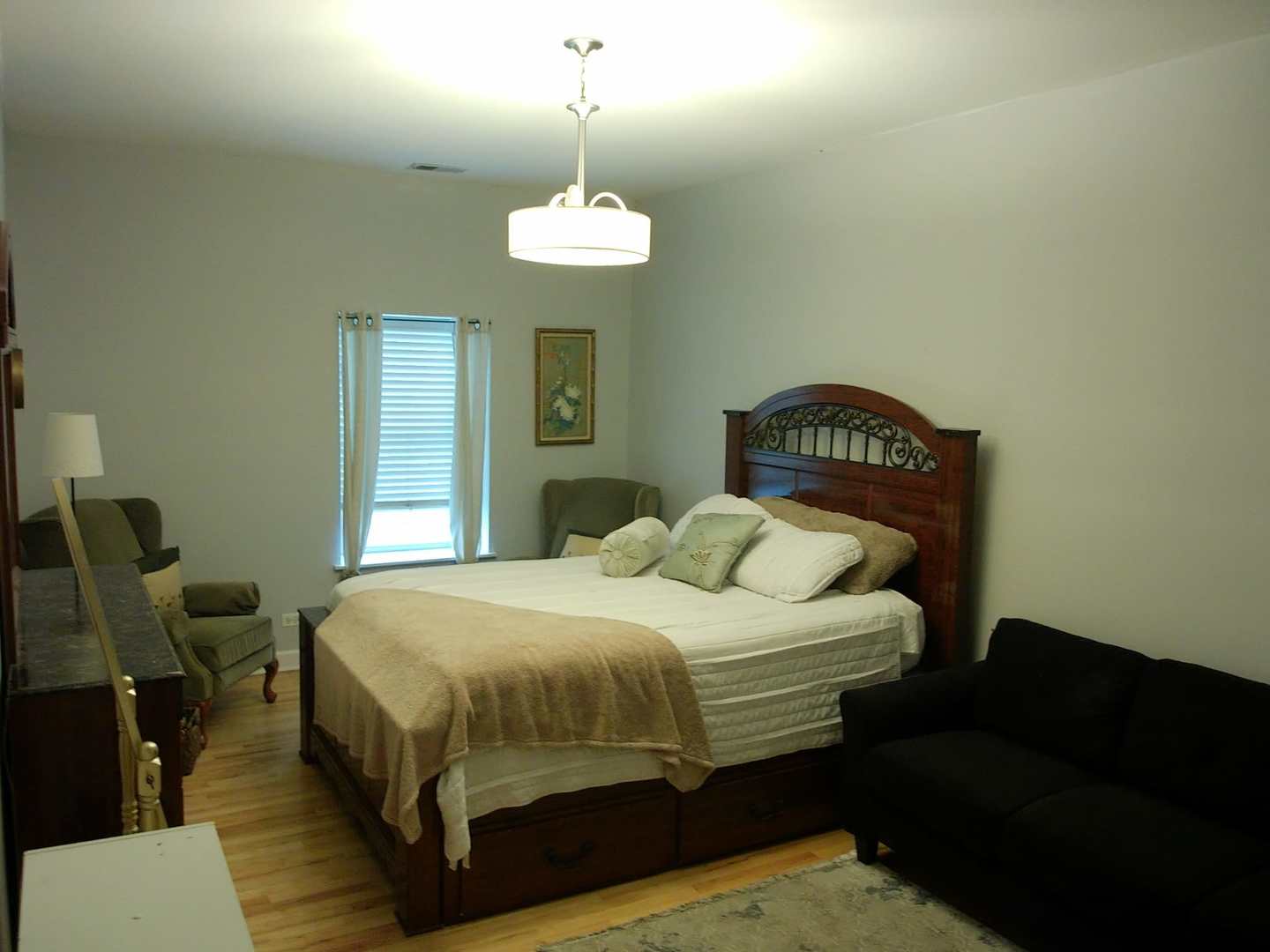 6324 S Kimbark Avenue #405, Chicago, IL 60637