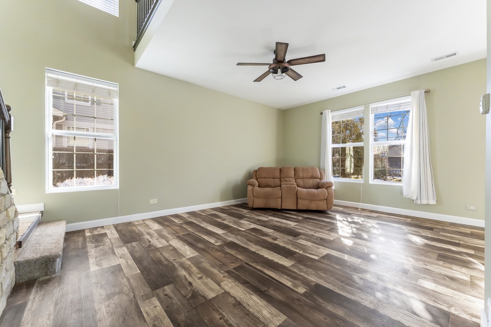 794 Pointe Drive #794, Crystal Lake, IL 60014