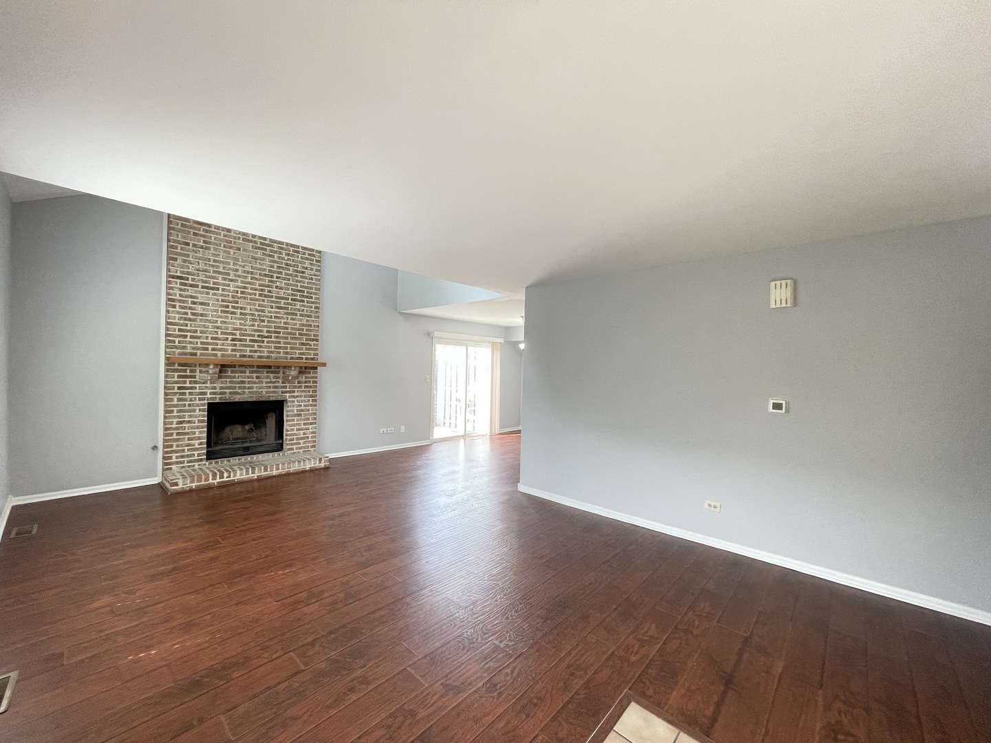 3186 ANTON Drive #3186, Aurora, IL 60504