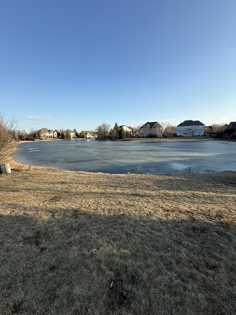 710 Reserve Lane, Joliet, IL 60431