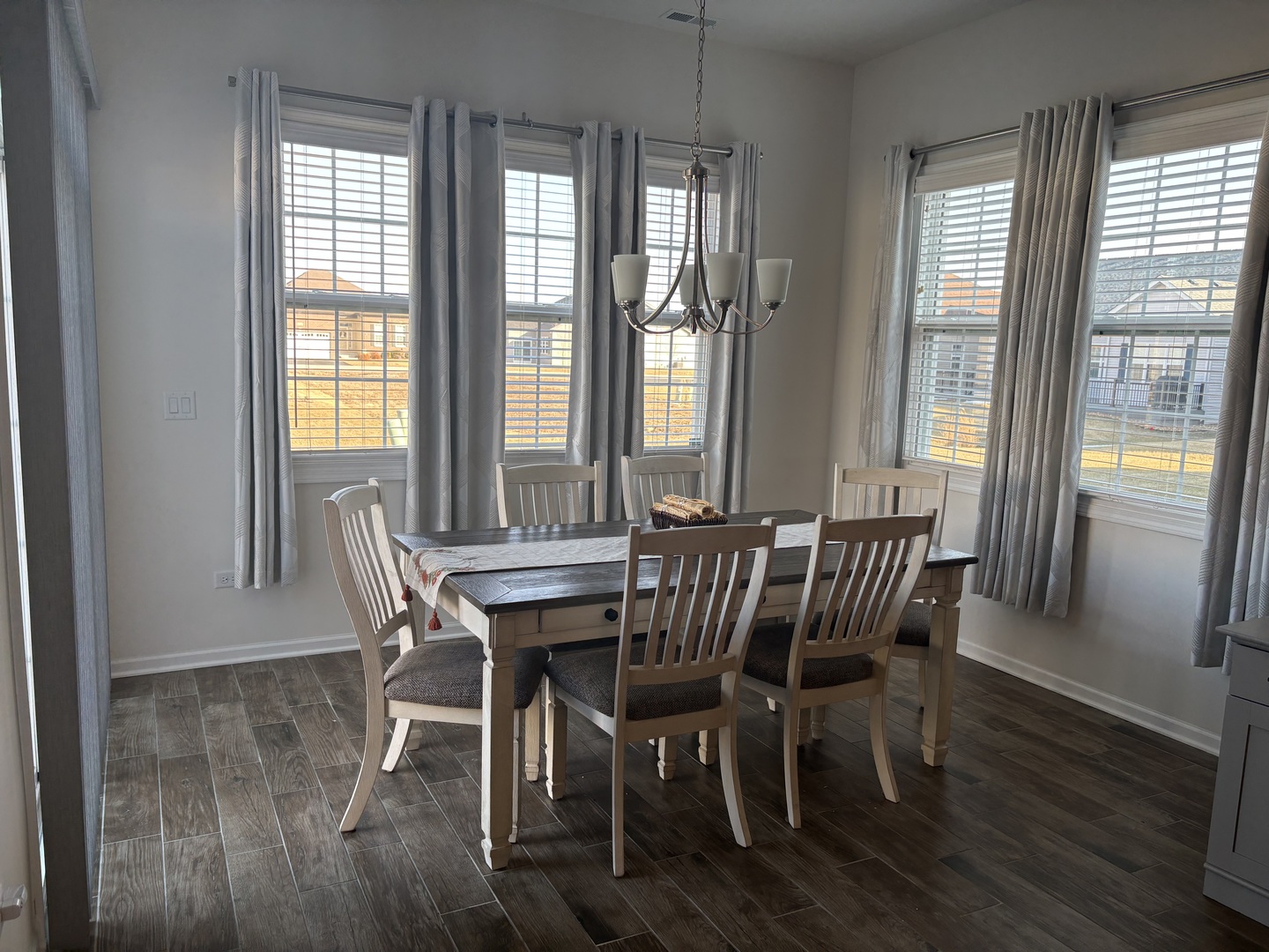 17558 W Windemere Circle, Lockport, IL 60441