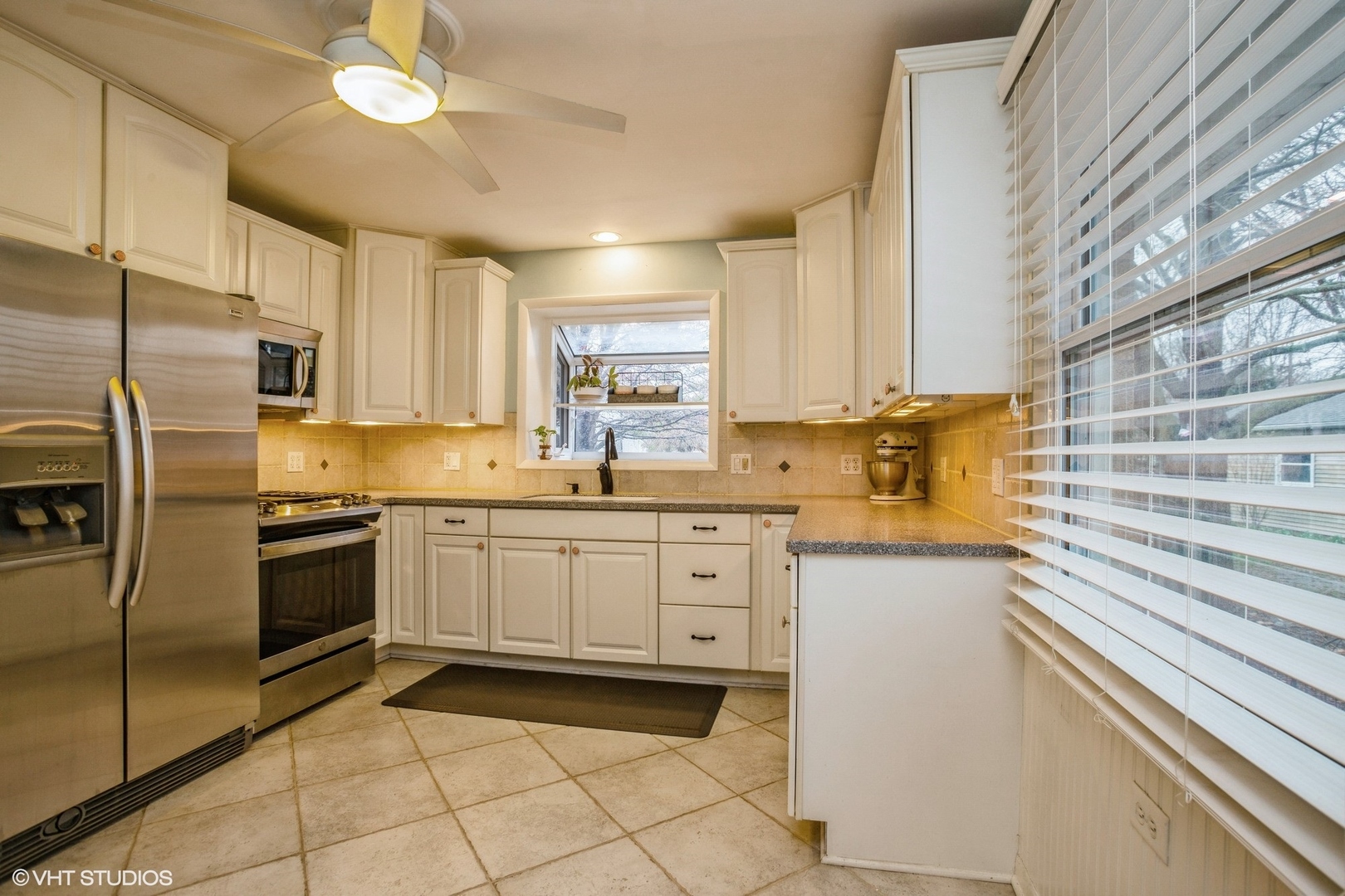 144 S Greenwood Avenue, Palatine, IL 60074