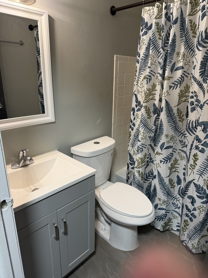 872 Winesap Court #302, Prospect Heights, IL 60070