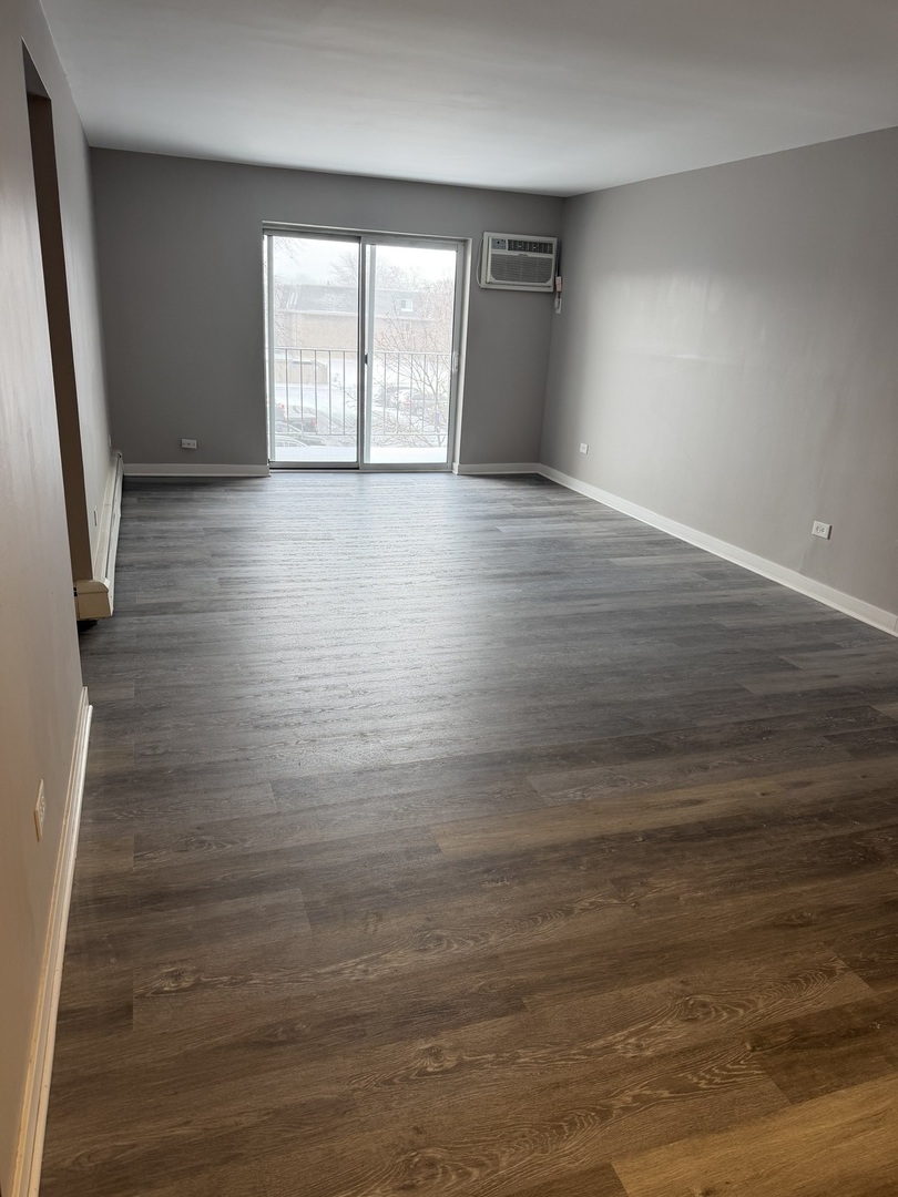 872 Winesap Court #302, Prospect Heights, IL 60070