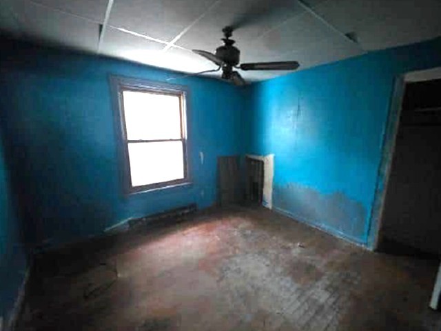 12218 Longwood Drive, Blue Island, IL 60406