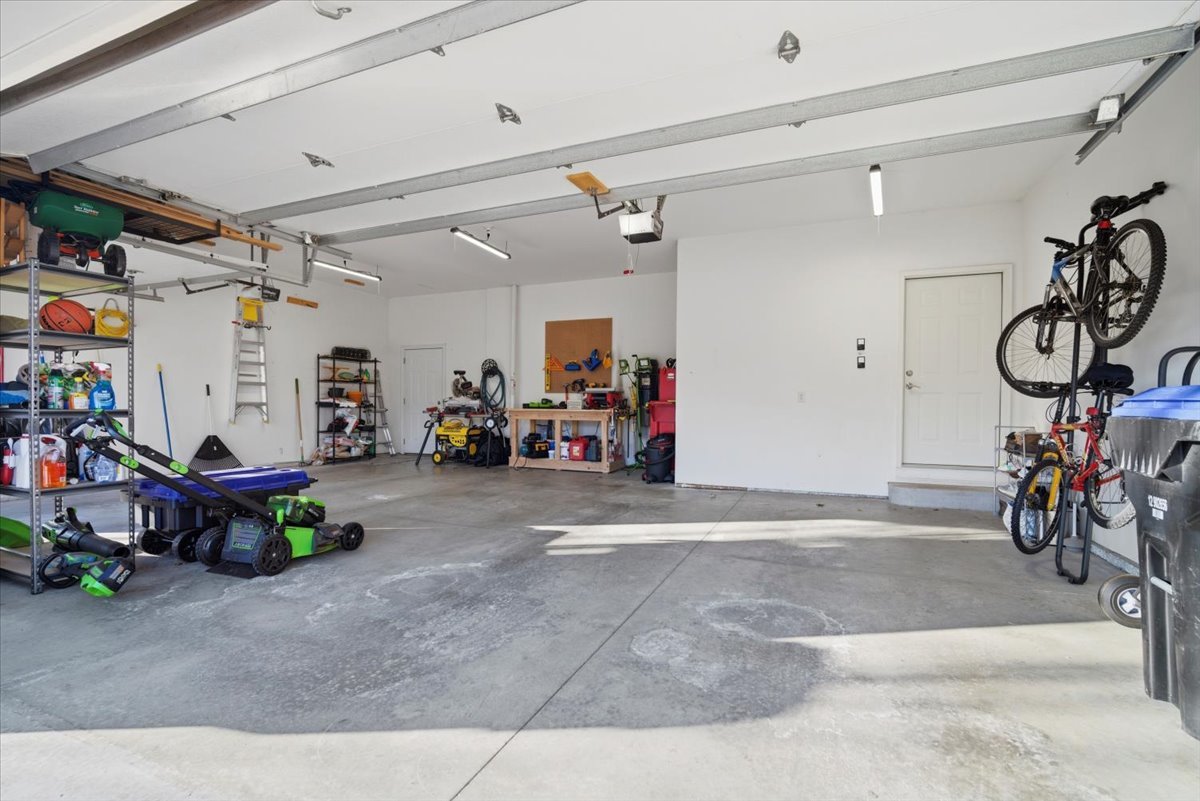 2812 Vrooman Court, Bloomington, IL 61704